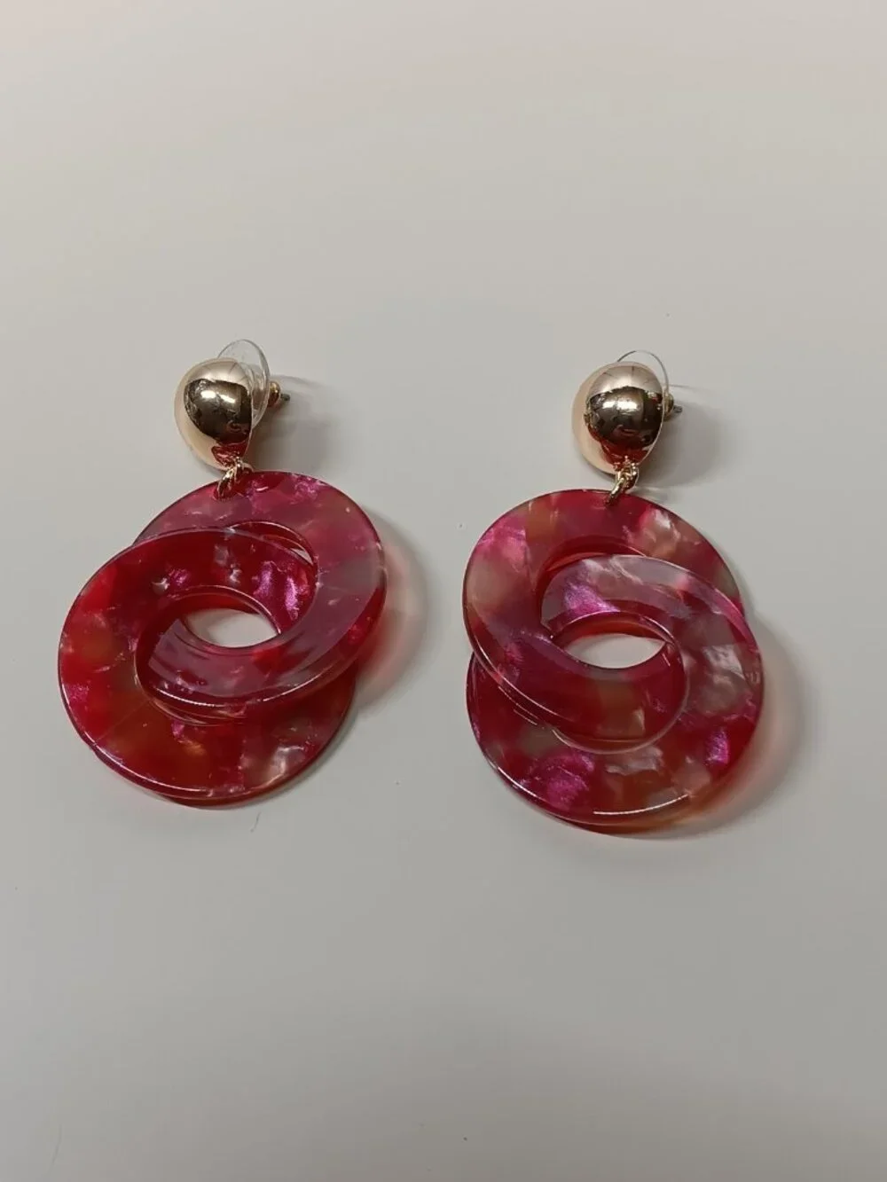 Pierced Earrings Marbled Interlocked Disks Dangle Drop Groovy Boho